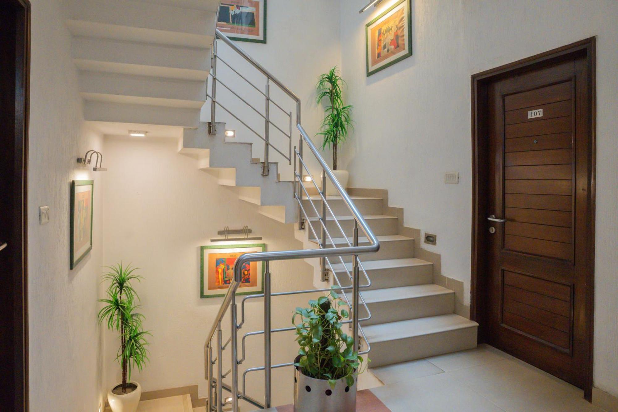 Ahuja Residency Parklane Ξενοδοχείο Γκουργκάον Εξωτερικό φωτογραφία