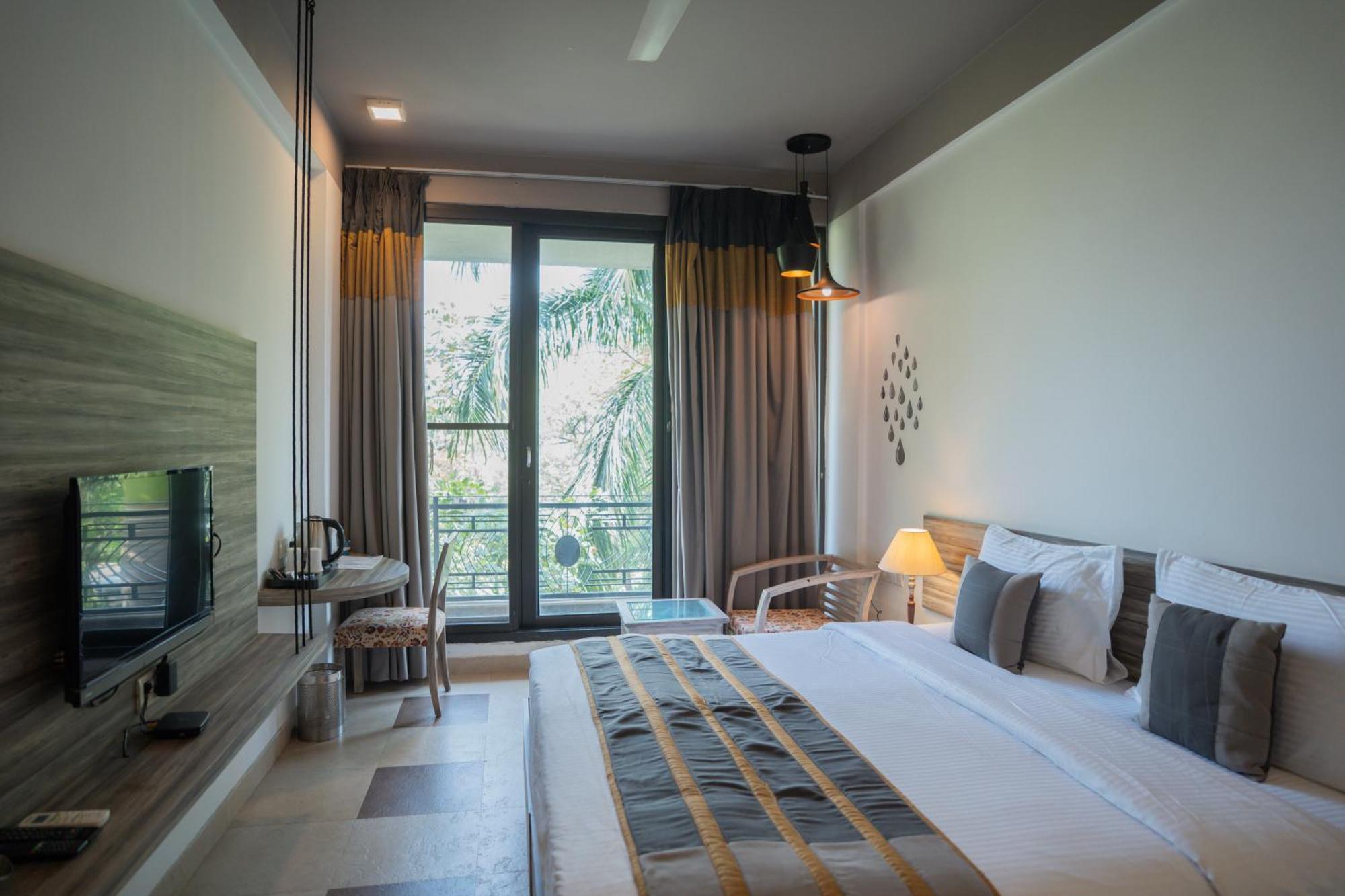 Ahuja Residency Parklane Ξενοδοχείο Γκουργκάον Εξωτερικό φωτογραφία