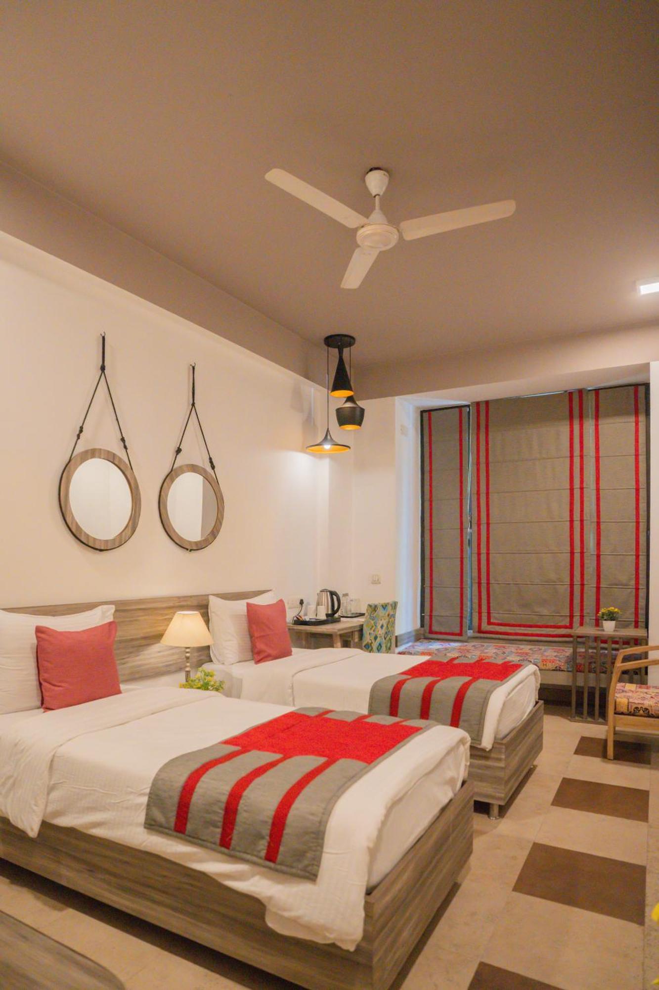 Ahuja Residency Parklane Ξενοδοχείο Γκουργκάον Εξωτερικό φωτογραφία